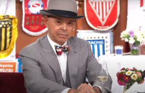 RADIO: La oficialista Radio 10, sale con todo y contrató a Oyarbide